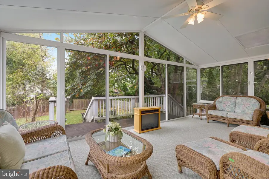 2805 Woodlawn Ave, Falls Church, VA 22042 - Image #3