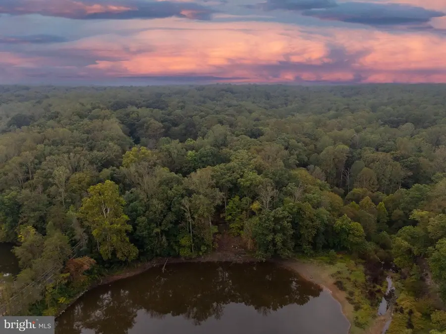 10400 Hampton Rd, Fairfax Station, VA 22039 - Image #2