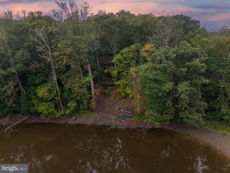 10400 Hampton Rd, Fairfax Station, VA 22039 - Image #3