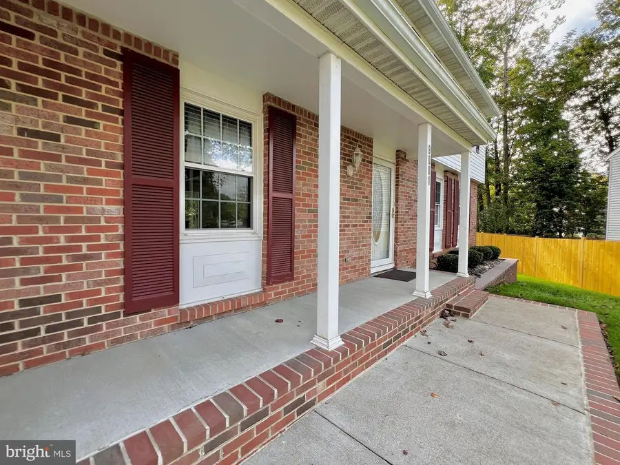 9001 Fox Lair Dr, Burke, VA 22015 - Image #3