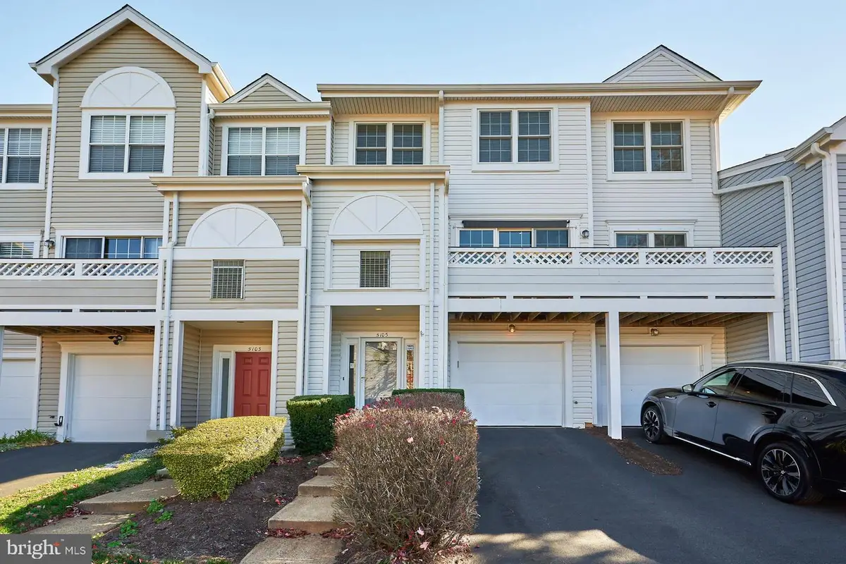 5105 Wyndham Rose Cv #115, Centreville, VA 20120 - Image #1