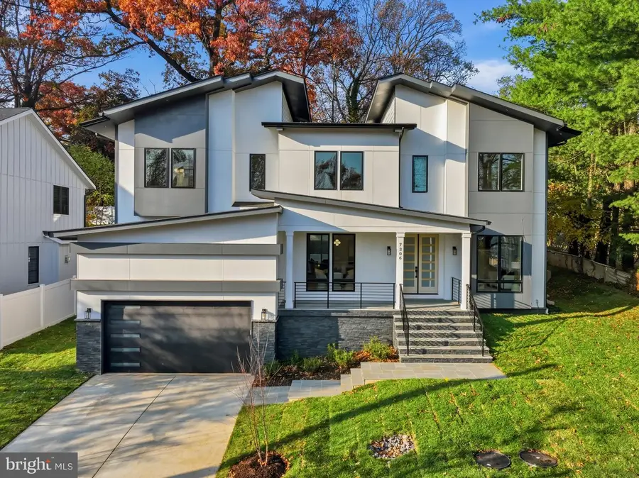 7306 Sportsman Dr, Falls Church, VA 22043 - Image #3