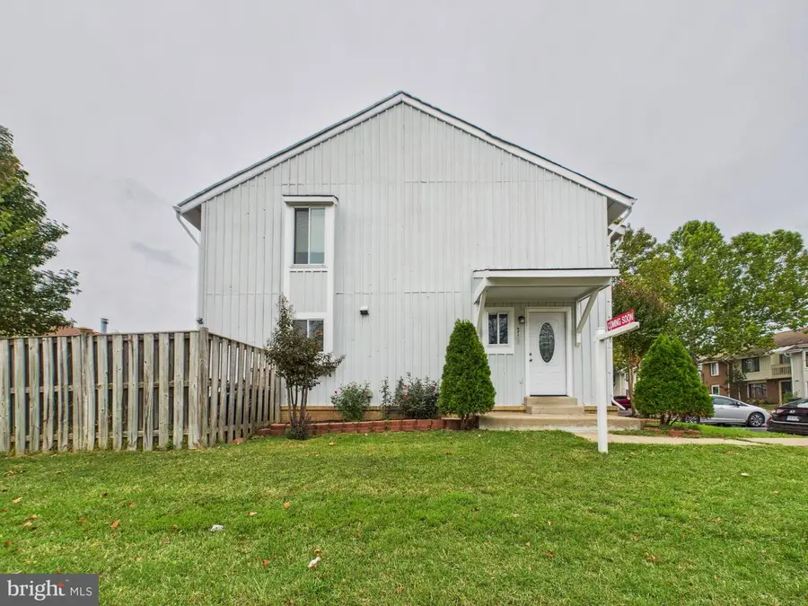 2100 Berger Pl, Herndon, VA 20170 - Image #2