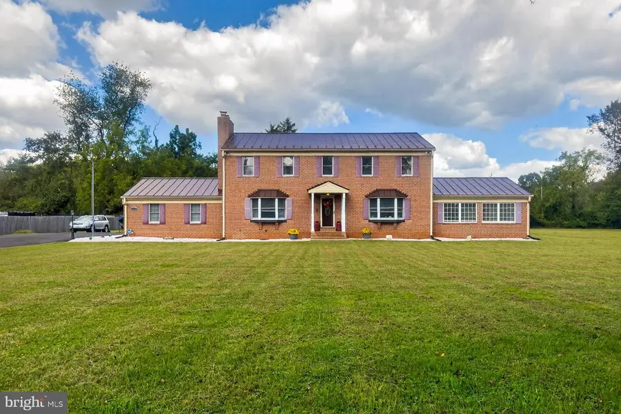 10700 Old Colchester Rd, Lorton, VA 22079 - Image #3