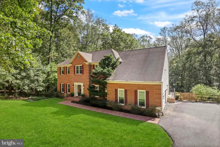 12409 Clifton Hunt Dr, Clifton, VA 20124 - Image #2