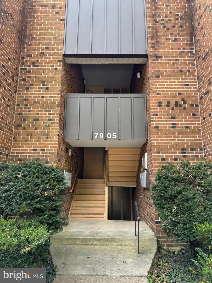 7905 Dassett Ct #304, Annandale, VA 22003 - Image #3