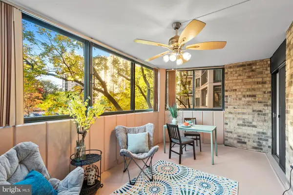 5904 Mount Eagle Dr #201, ALEXANDRIA, VA 22303