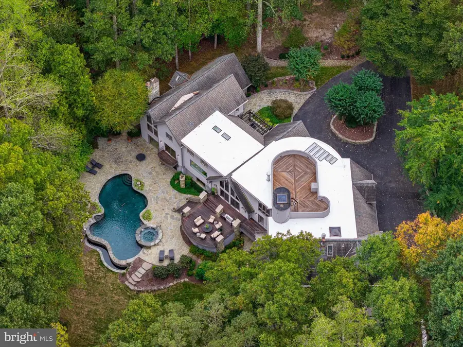 536 Springvale Rd, Great Falls, VA 22066 - Image #3