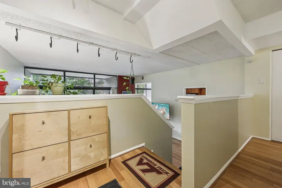 2118 Green Watch Way #10/201c, Reston, VA 20191 - Image #2