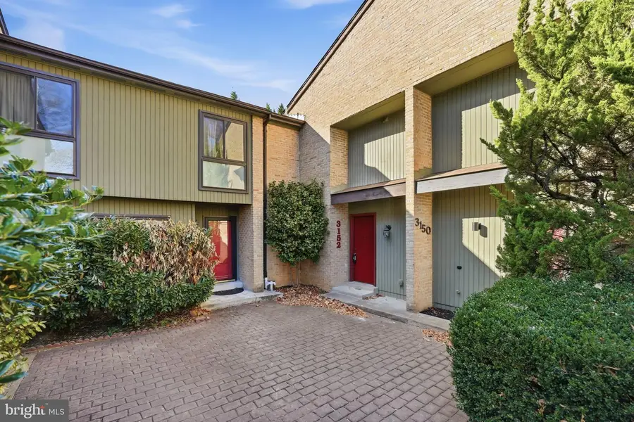 3152 Eakin Park Ct, Fairfax, VA 22031 - Image #2