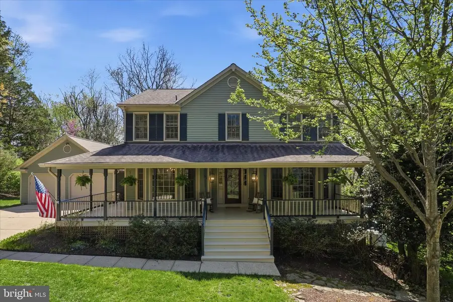 10101 Mill Wheel Ln, Vienna, VA 22182 - #2