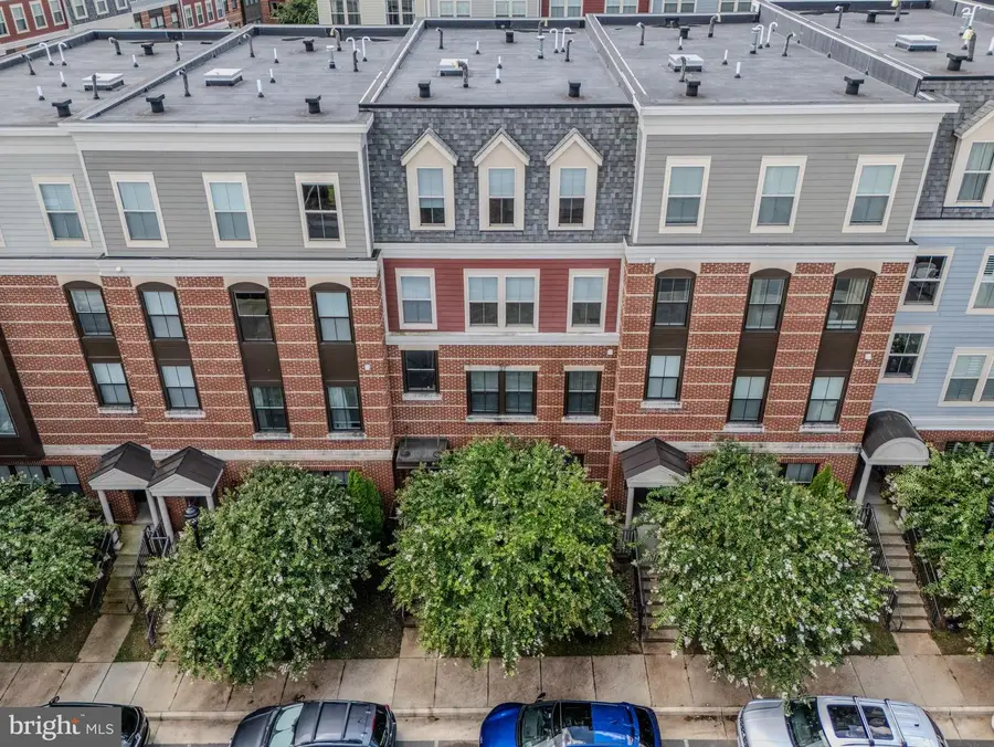 10719 Viognier Ter, Fairfax, VA 22032 - Image #3