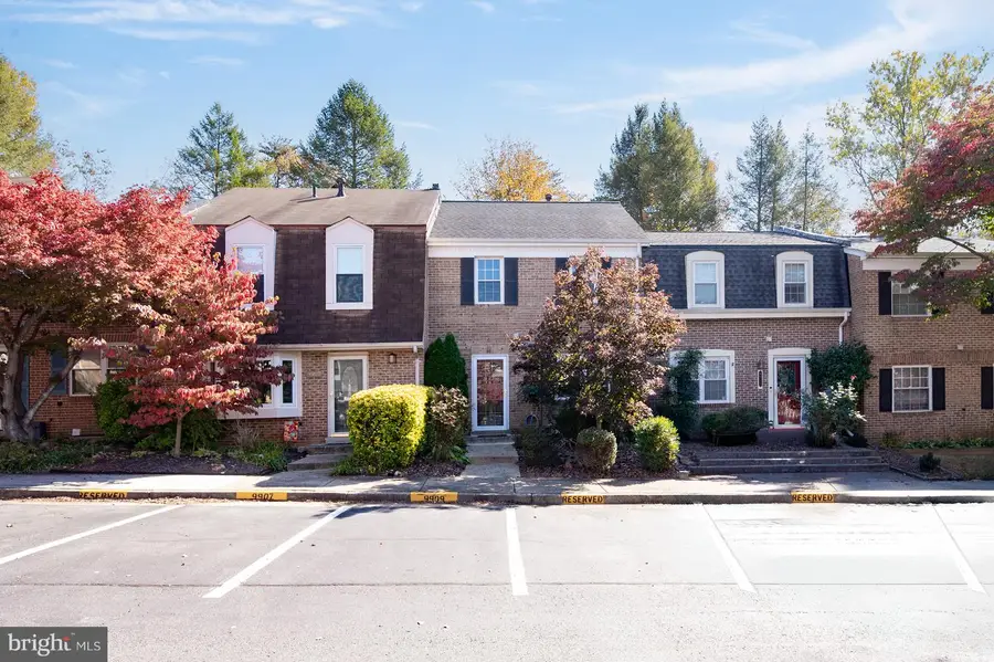 9909 Lakepointe Dr, Burke, VA 22015 - Image #2