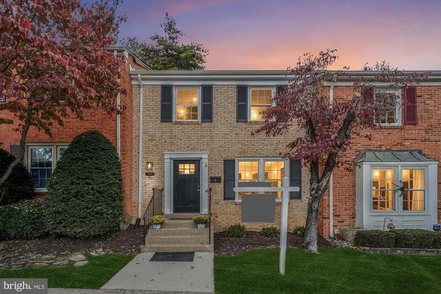 7422 Chummley Ct, Falls Church, VA 22043 - Image #2