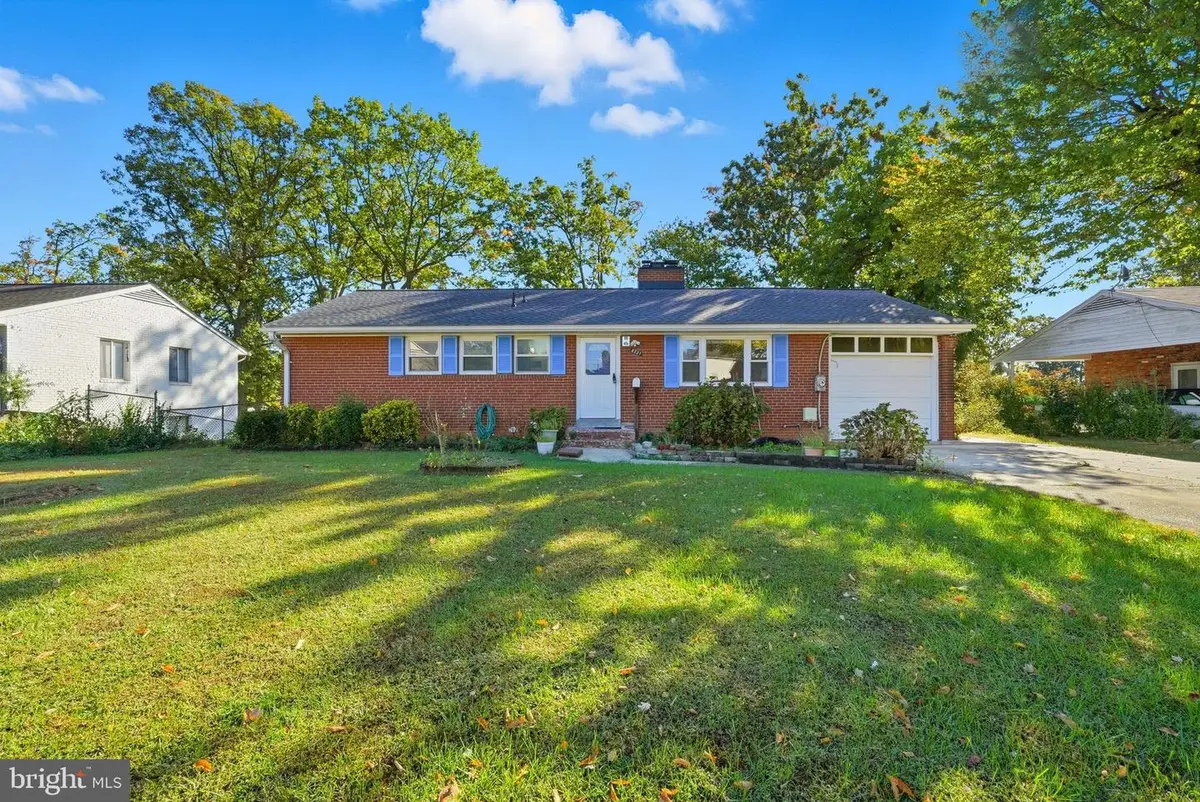 6221 Hibbling Ave, Springfield, VA 22150 - Image #1