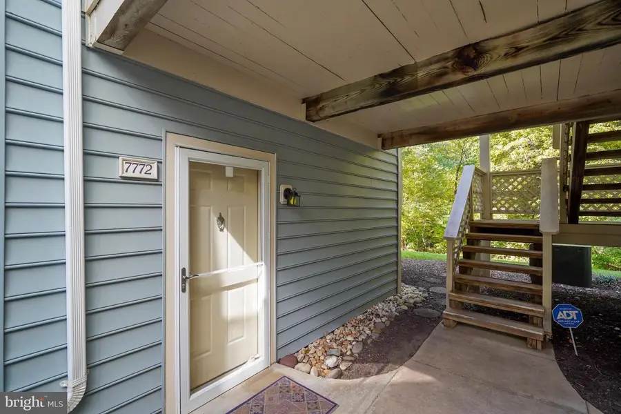 7772 Willow Point Dr #7772, Falls Church, VA 22042 - Image #2