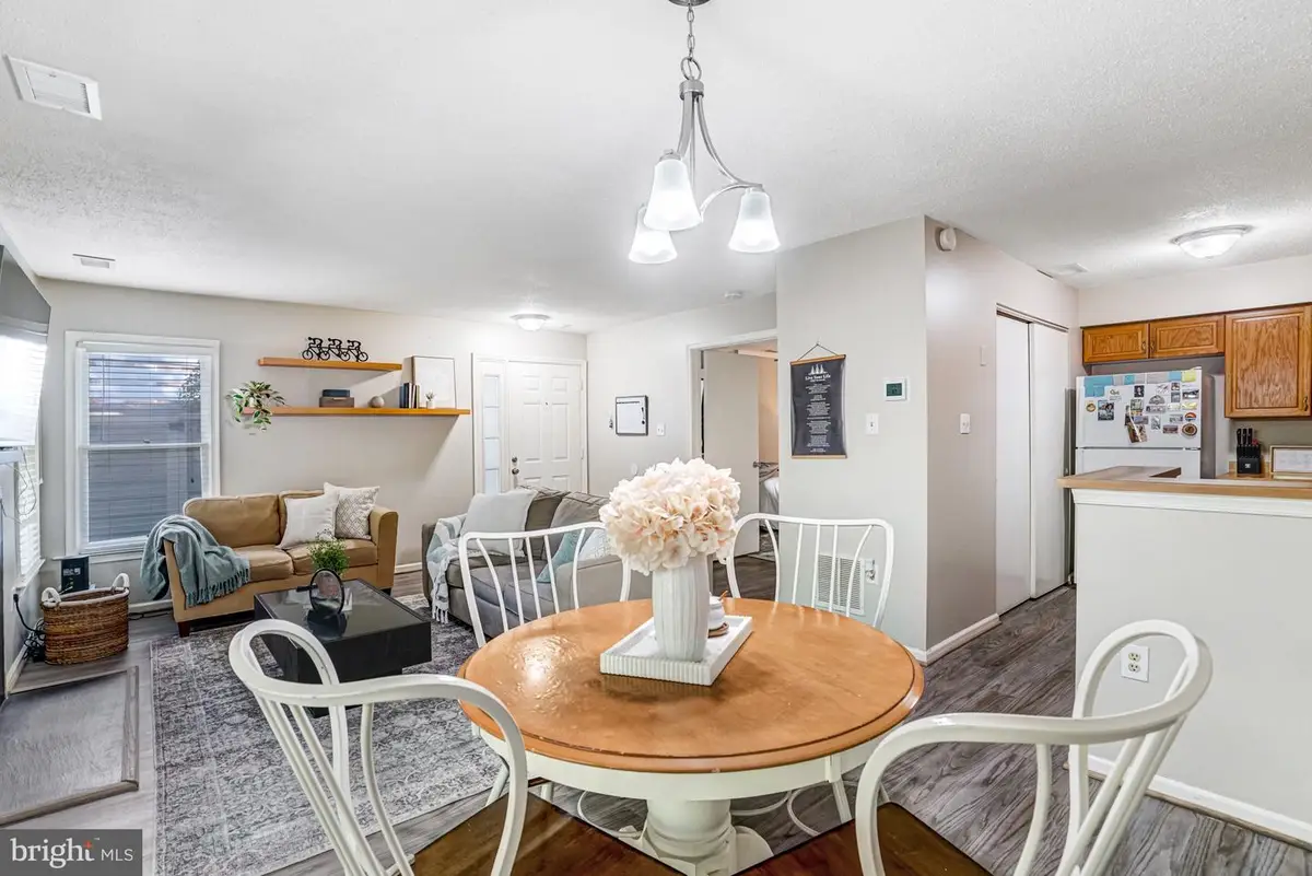 7598-l Lakeside Village Dr #l, Falls Church, VA 22042 - Image #1