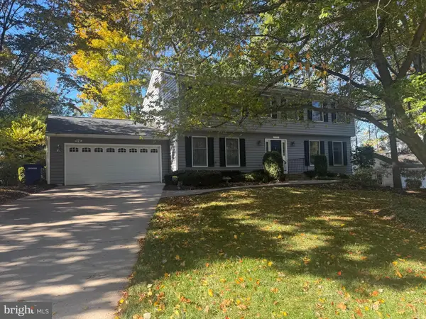 865 Moffett Forge Rd, HERNDON, VA 20170