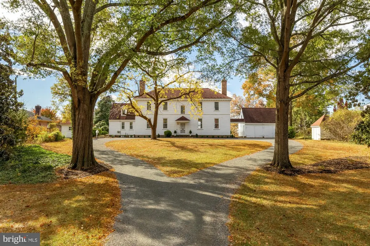 4509 Carlby Ln, Alexandria, VA 22309 - Image #1