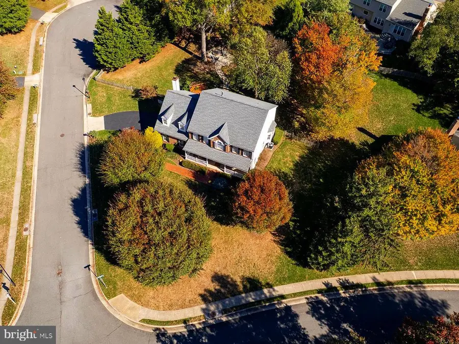 12905 Tarragon Ct, Oak Hill, VA 20171 - Image #2