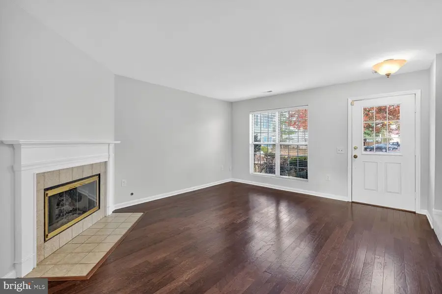 6539 Old Carriage Ln, Alexandria, VA 22315 - Image #3