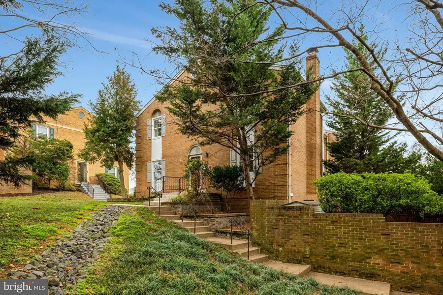 4448 Airlie Way, Annandale, VA 22003 - Image #2