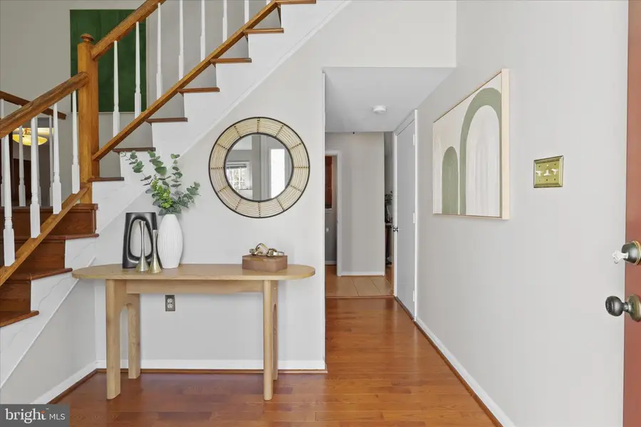 7676 Green Garland Dr, Springfield, VA 22153 - Image #3