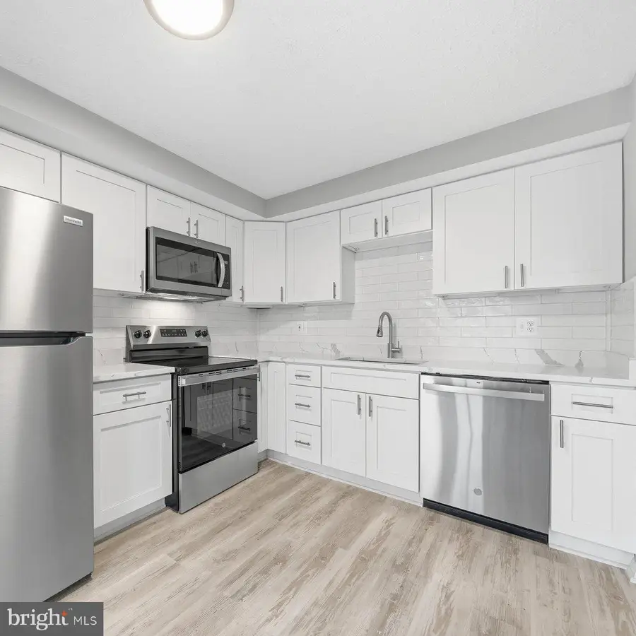 2838 Raymond Ct, Falls Church, VA 22042 - Image #2