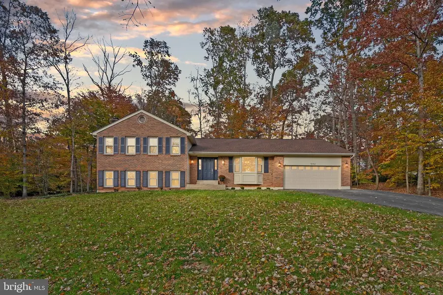 11302 Alms House Ct, Fairfax Station, VA 22039 - Image #2