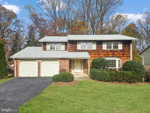 7804 Carrleigh Pkwy, SPRINGFIELD, VA 22152