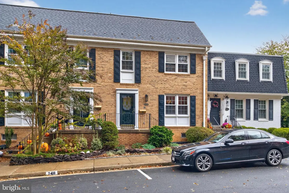 7416 Hallcrest, McLean, VA 22102 - Image #1