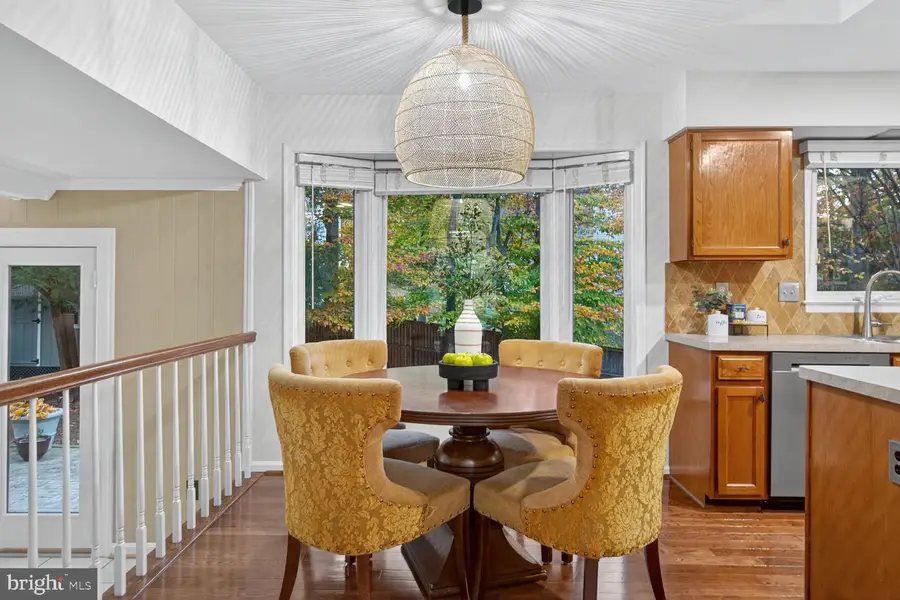 9616 Burnt Oak Dr, Fairfax Station, VA 22039 - Image #3