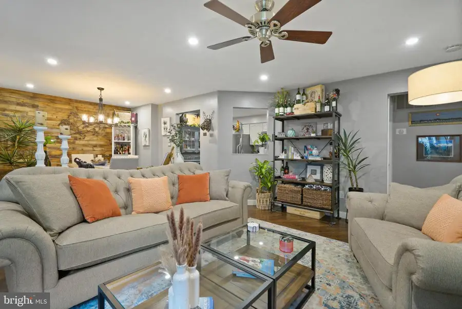 1435 Church Hill Pl, Reston, VA 20194 - Image #2