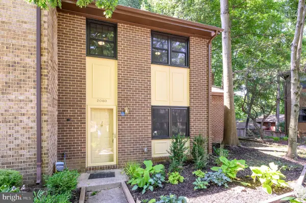 2060 Headlands Cir, RESTON, VA 20191