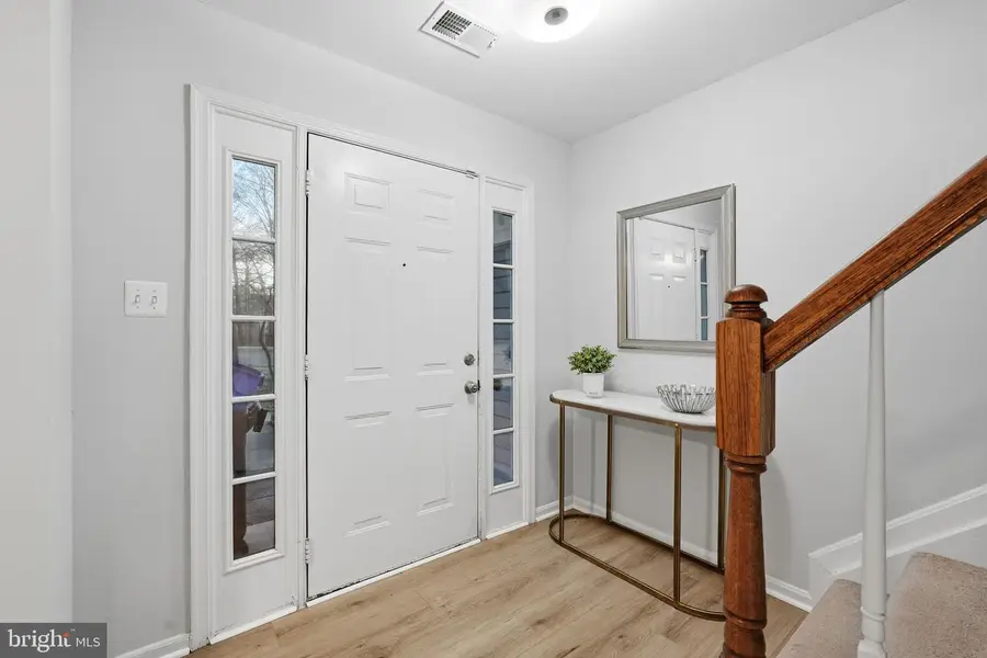 5134 Castle Harbor Way #62, Centreville, VA 20120 - Image #2