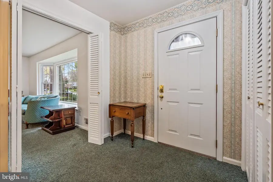 8601 Buckboard Dr, Alexandria, VA 22308 - Image #3