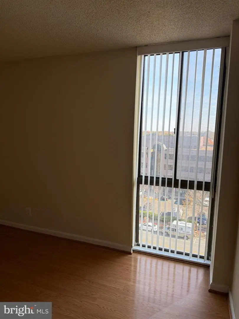 6800 Fleetwood Rd #803, McLean, VA 22101 - Image #2