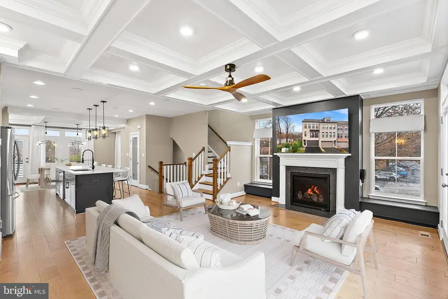 5159 Ridgeview Retreat Dr, Chantilly, VA 20151 - Image #2