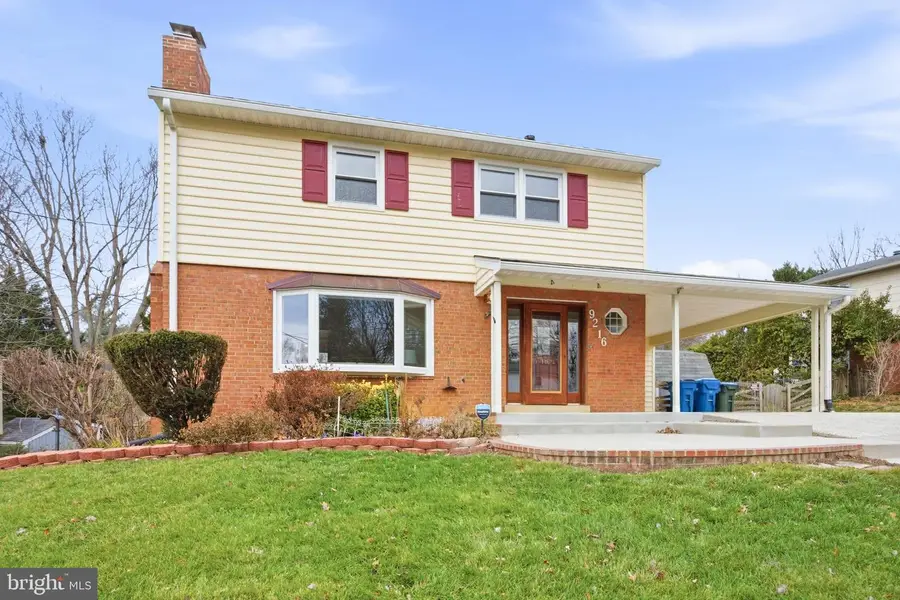 9216 Kristin Ln, Fairfax, VA 22032 - Image #2