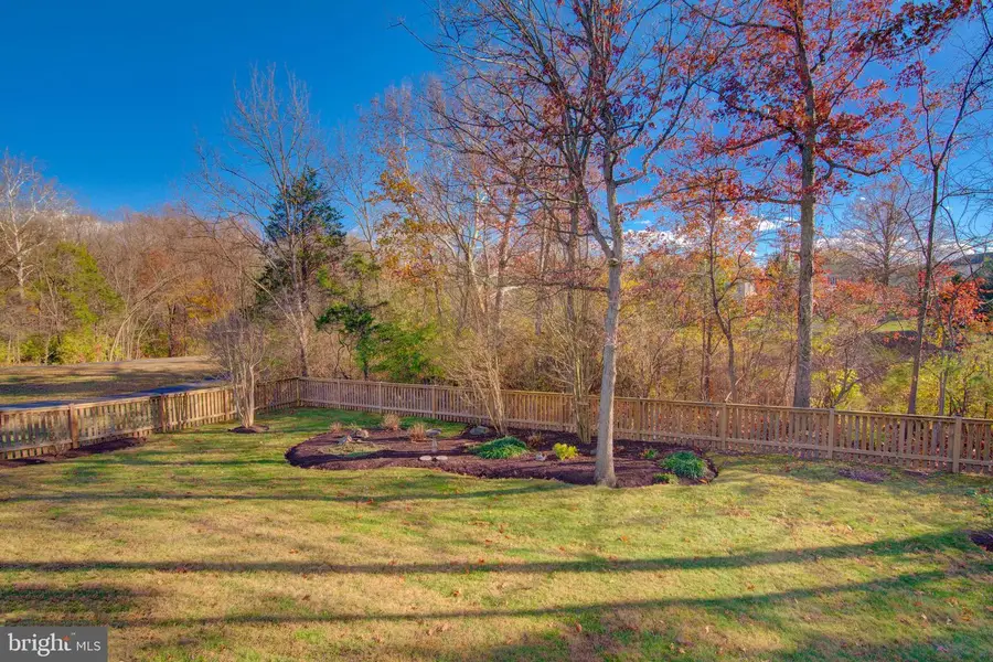 12149 Eddyspark Dr, Herndon, VA 20170 - Image #2