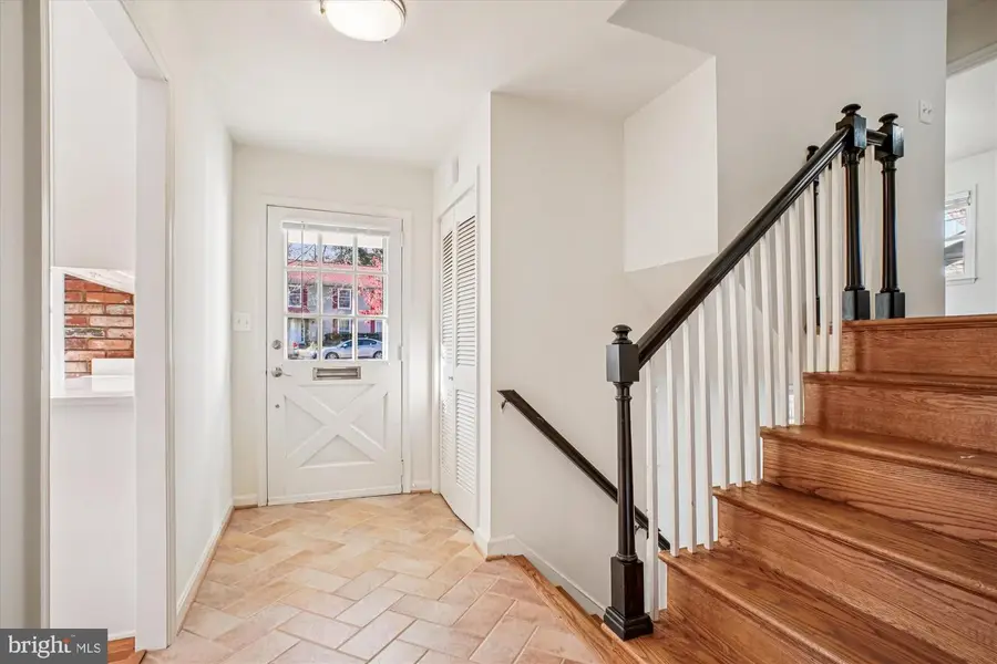 4307 Planters Ct, Annandale, VA 22003 - Image #3