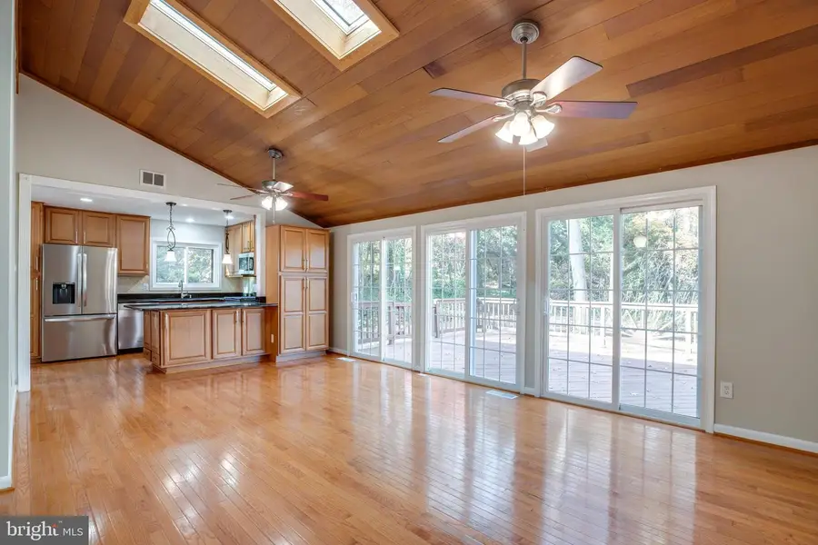 4504 Wakefield Dr, Annandale, VA 22003 - Image #2