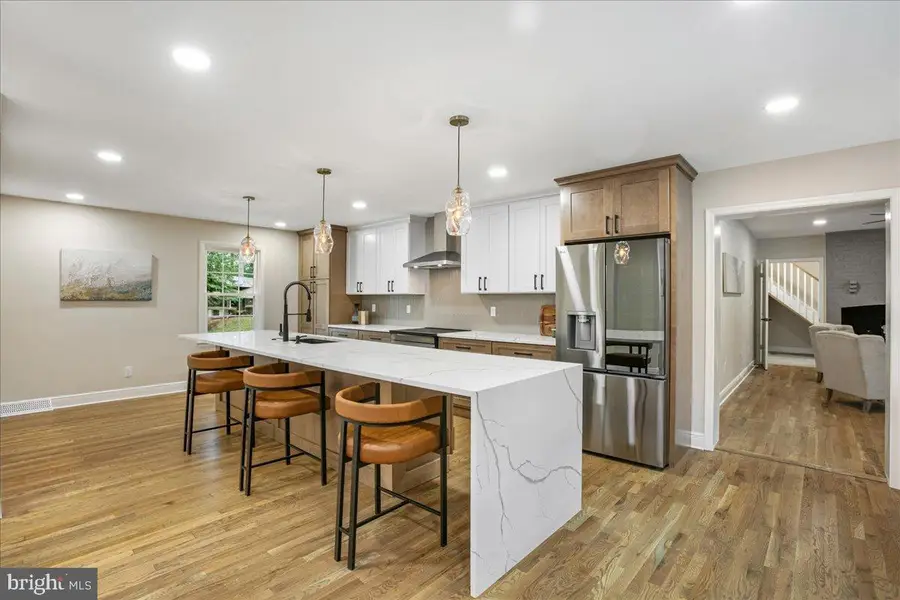 11603 Virgate Ln, Reston, VA 20191 - Image #3