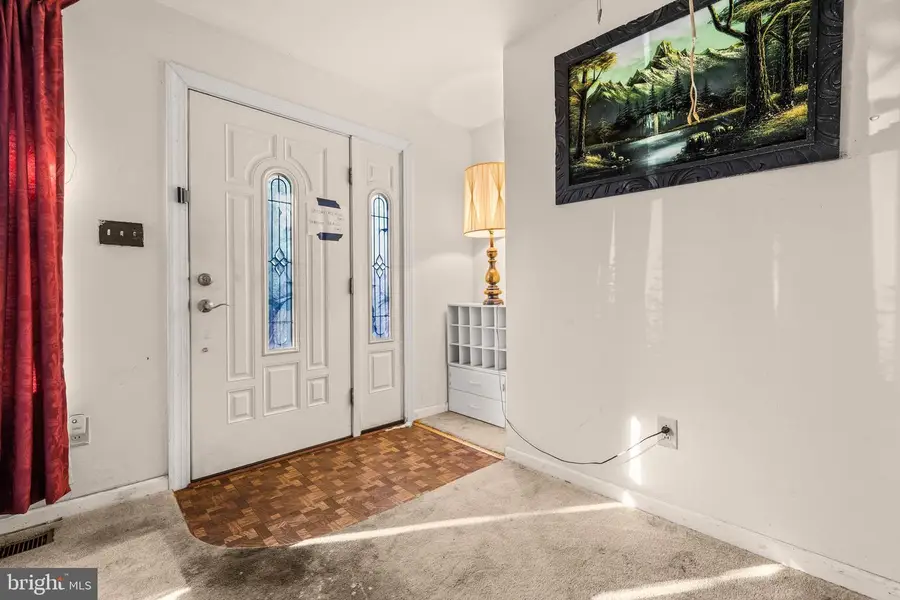 418 Patrick Ln, Herndon, VA 20170 - Image #3