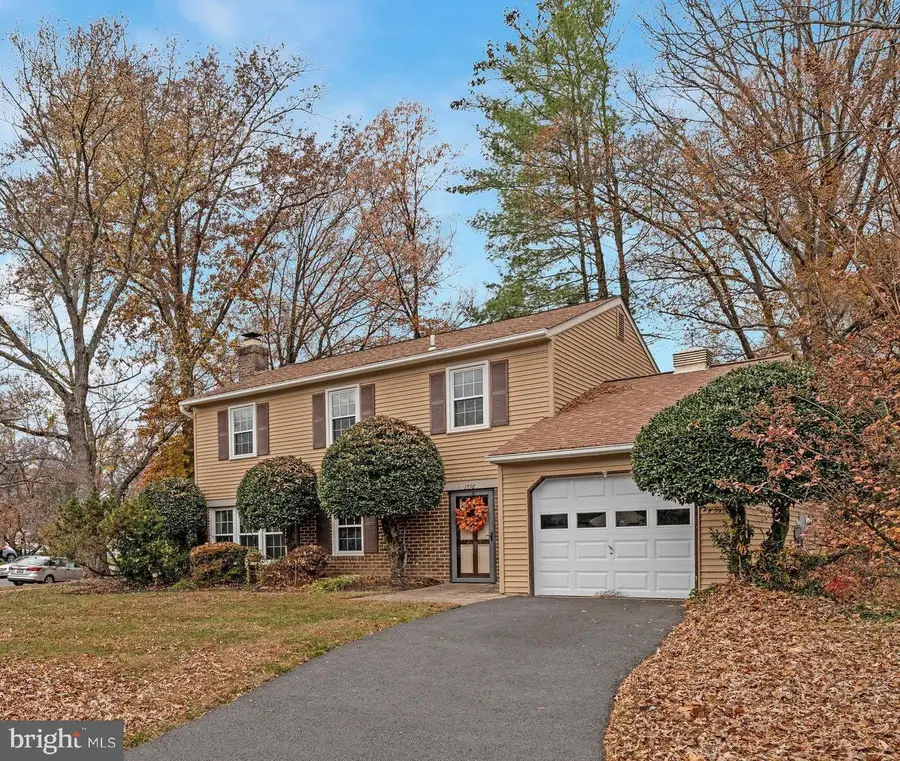 1716 Sadlers Wells Dr, Herndon, VA 20170 - Image #2