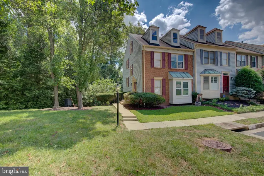 7235 Worsley Way, Alexandria, VA 22315 - Image #2