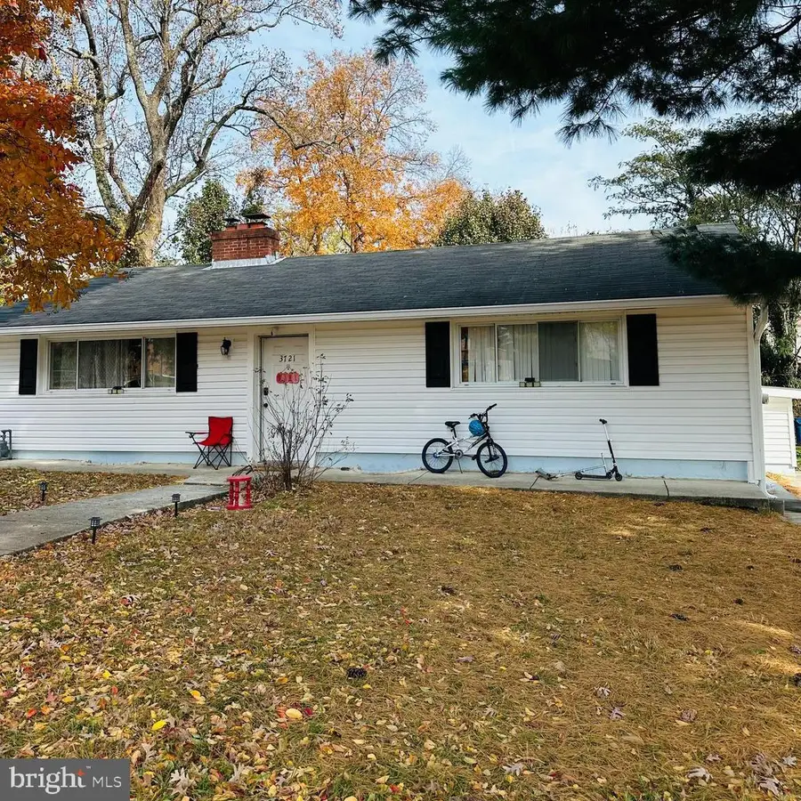 3721 Munson Rd, Falls Church, VA 22041 - Image #2