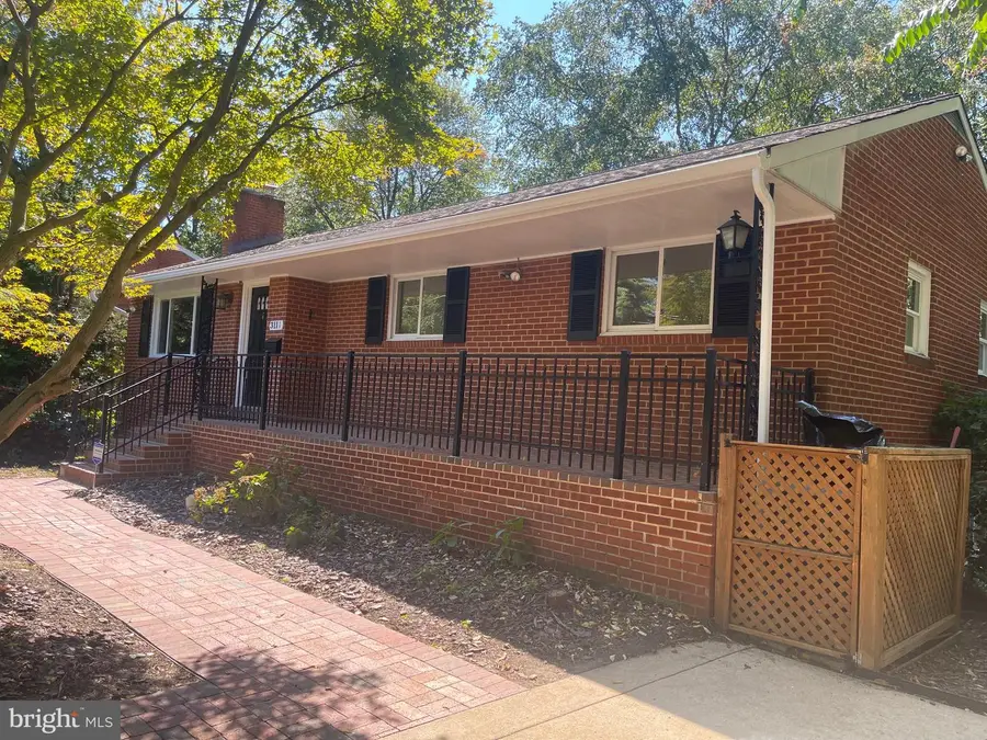 3111 Marl Pat Dr, Alexandria, VA 22310 - Image #2