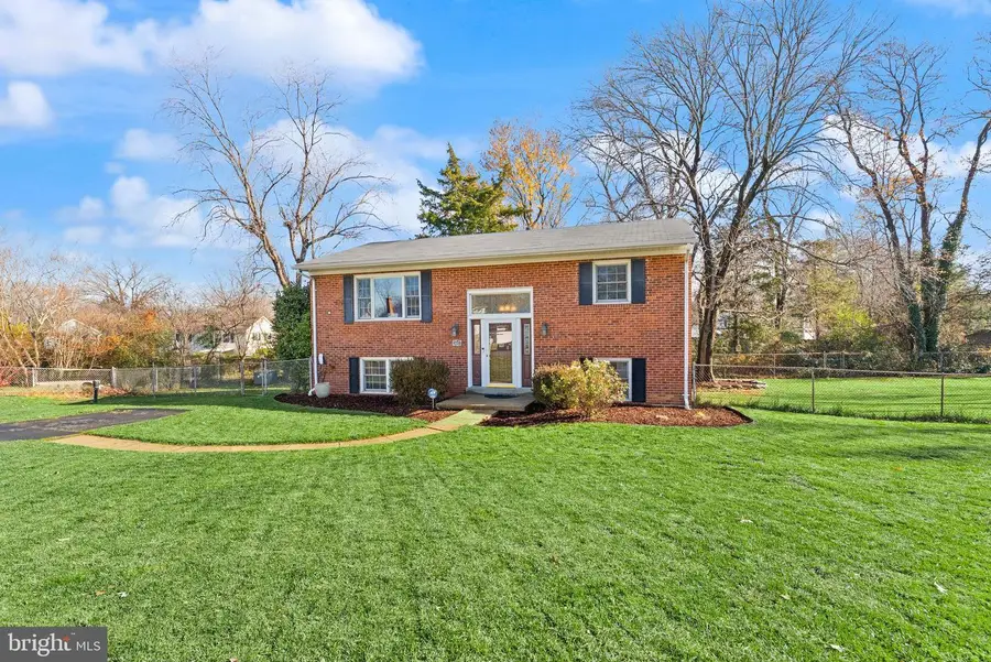 6101 Briarview Ct, Alexandria, VA 22310 - Image #3