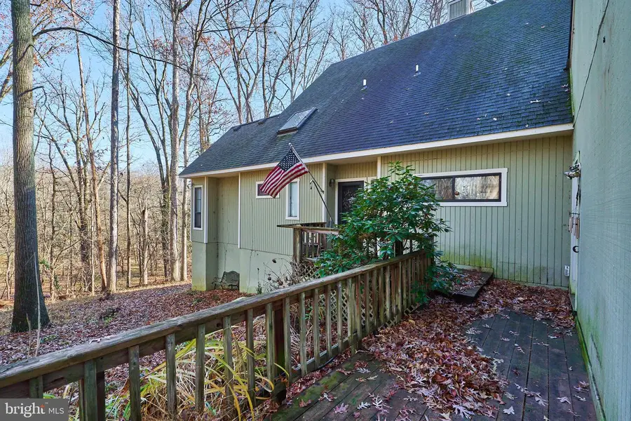 8415 Spicewood Ct, Annandale, VA 22003 - Image #3